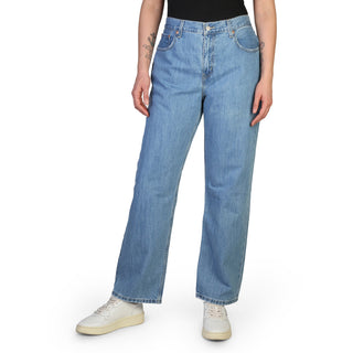 Classic Levi's Logo Jeans